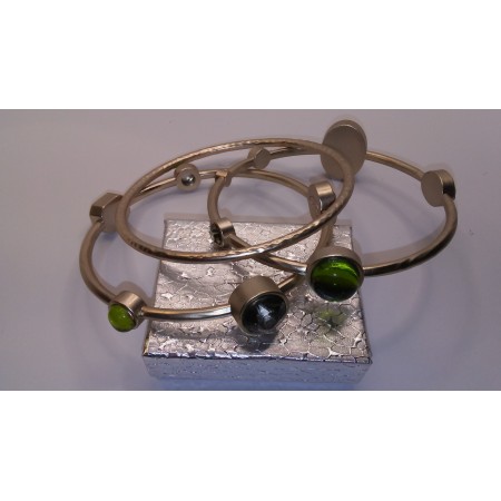3 Pcs Bracelet set with Olive and light smokey topaz stones on hammered silver 