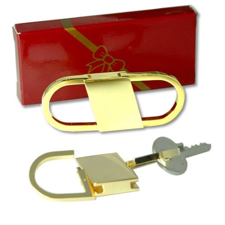 Pull and Twist Style Key Ring in Heavy Gold