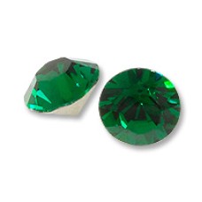 8 Emerald Crystal Gold Foil Back 7 mm